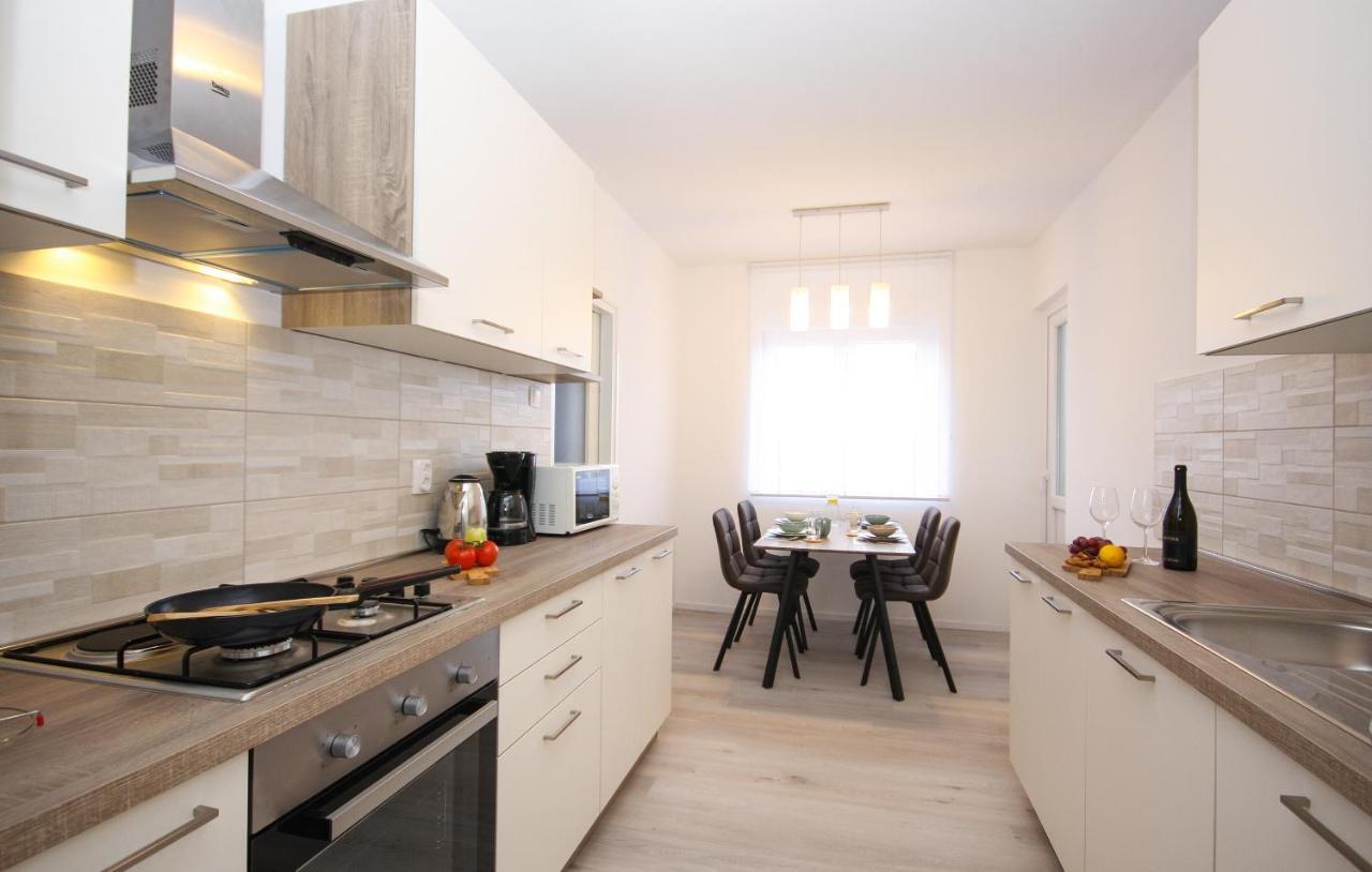 Apartman Nonno Pula Exterior foto